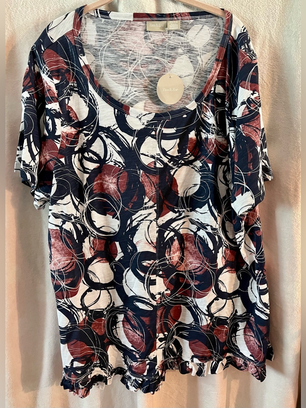 Zim & Zoe Abstract Circle Print Scoop Neck Top